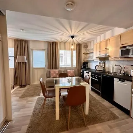 Lomavuokra A3, Central, Ski-in Ski-out *